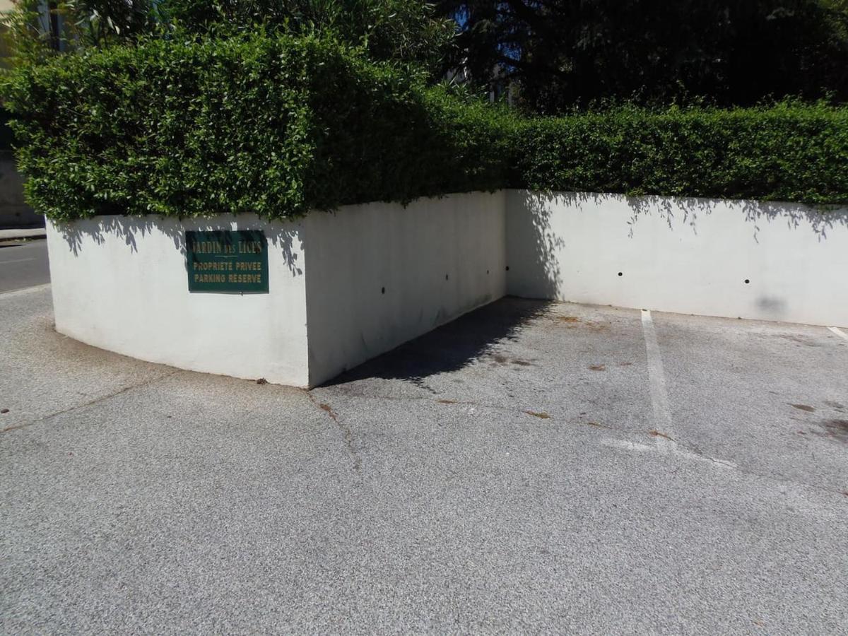 Apartment Le Jardin Des Lices Toulon